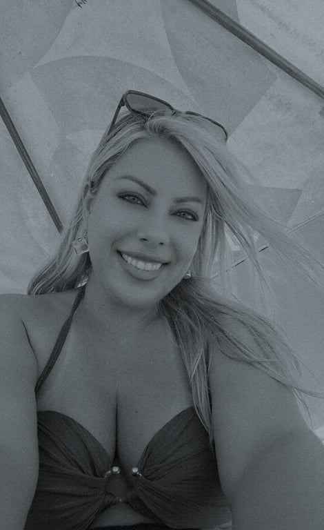 Saia do caos e relaxe com a massagem da Jaky mineirinha 