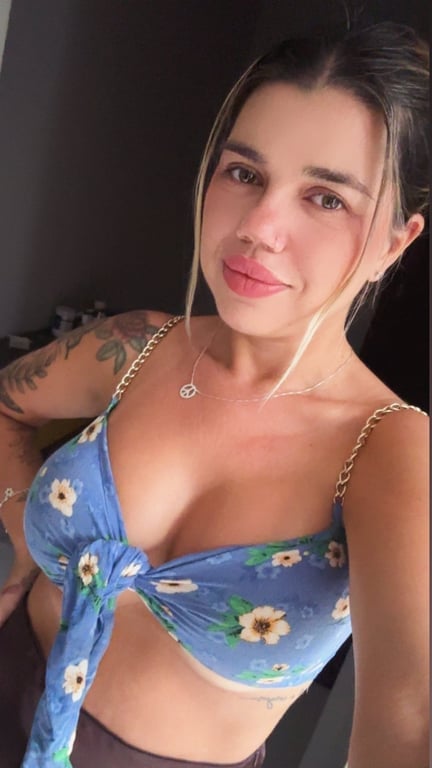 Terapeuta Uma experiência que vai além do toque... Massagem tântrica