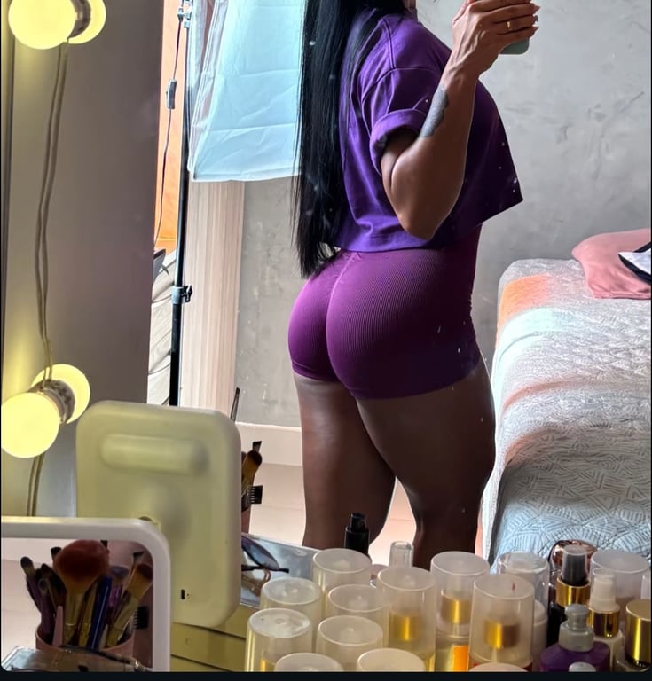 Massagem Relaxante com Sara – Alívio do Estresse e Bem-Estar