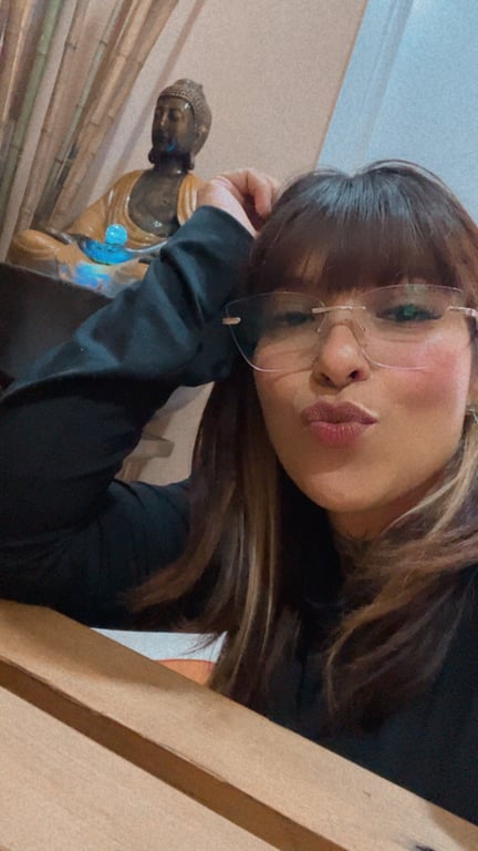 Bia massagem relaxante , depilação e corte e barba . Massagem nuru em