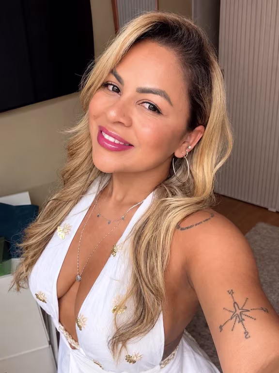 Larissa martins Massagem