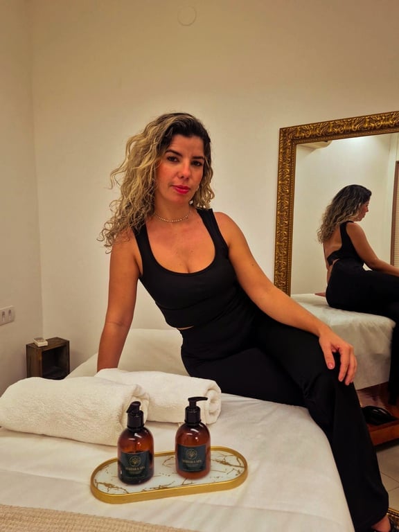 Priscila Massoterapeuta em copacabana/centro/barra da tijuca Massagista em