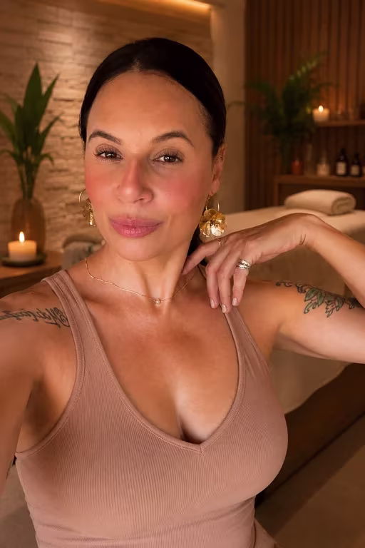 Carla Marques Terapeuta Certificada Massagem tântrica em