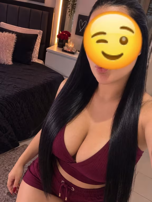 Larissa / Especialista Em Massagem E sensualidade Massagem em