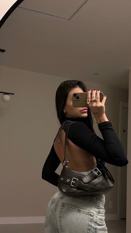 terapeuta Mika terapeuta corporal , massagens sensuais baixada santista Mika terapeuta corporal , massagens sensuais baixada santista