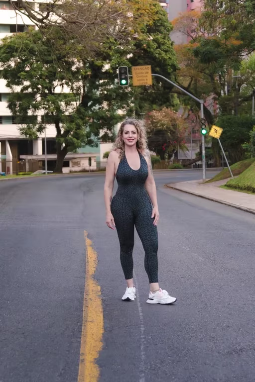 Cristina Samyra Especialização em Massagem Tântrica Avançada sinta !!! Massagista