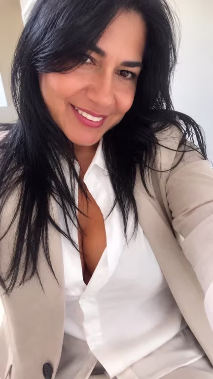 Sheila Massagista Massagem Nuru, Terapêutica e Tântrica Massagem