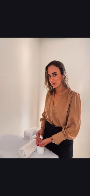 Letícia | Experiência sensorial e relaxante com mix de técnicas Massagem