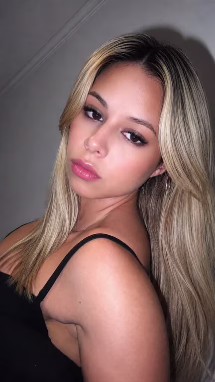 Casa de massagem Curitiba, lindas garotas na promoção Massagem