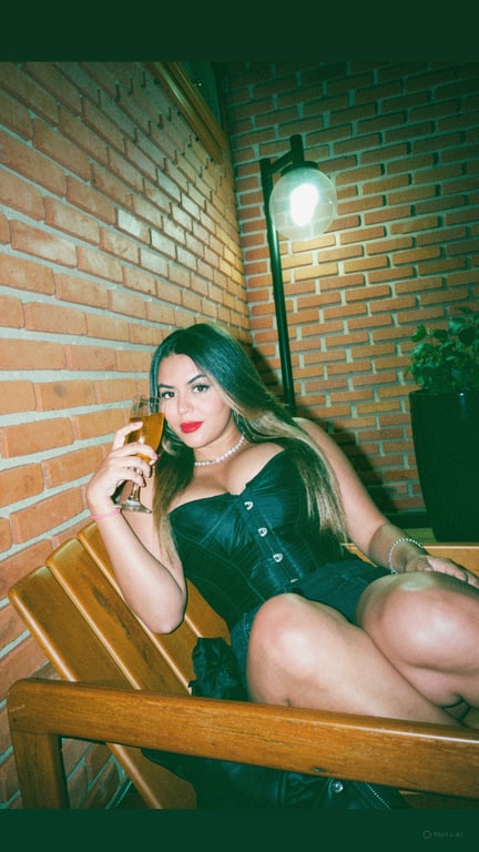 Babi, massoterapeuta especializada em técnicas tântricas e sensuais