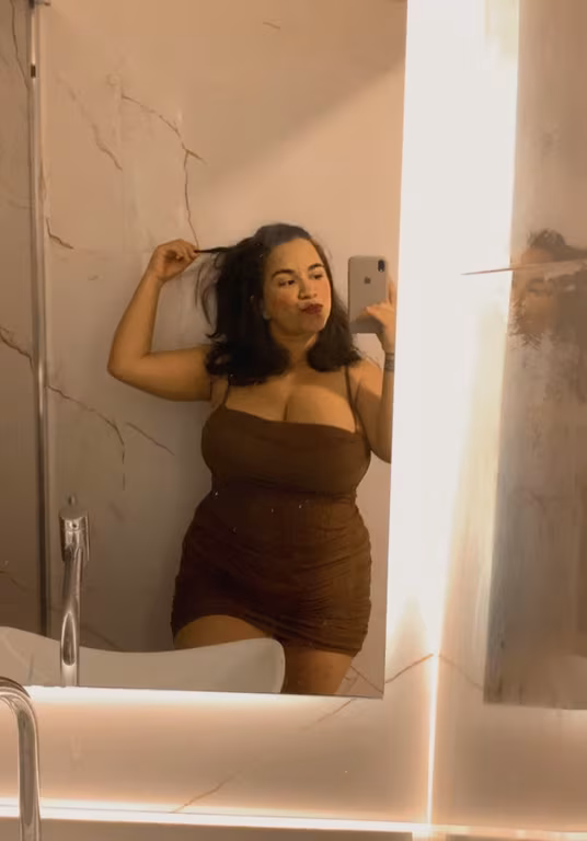 Carol Transformo cada sessão em momento único. Massagistas