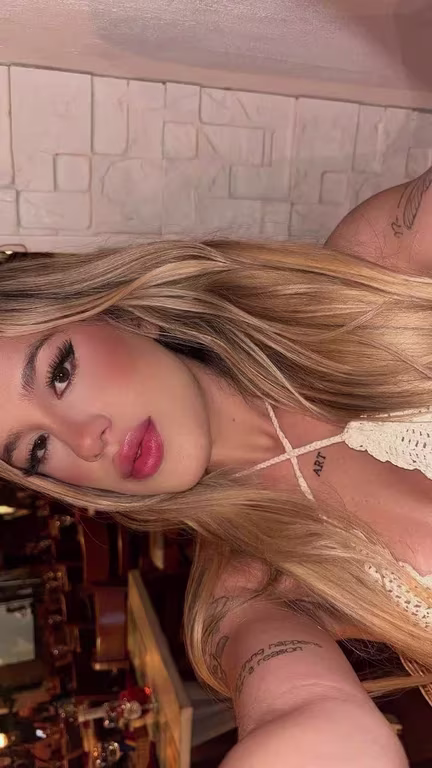 Valentina Massoterapeuta qualificada. Atendimento discreto! Massagem sensual