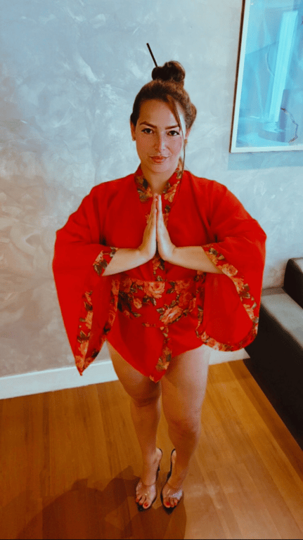 terapeuta Cami Ruiva - Especialista em Terapia Tântrica! Cami Ruiva - Especialista em Terapia Tântrica!