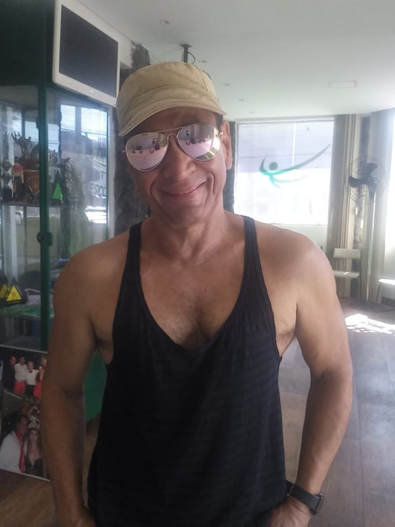 Cesar Massoterapeuta Massagem Tântrica e Relaxante Massagem