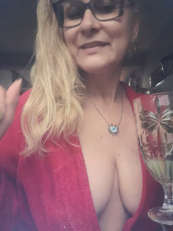 Fernanda Massoterapeuta Experiente, Nuru, tântrica e Relaxante