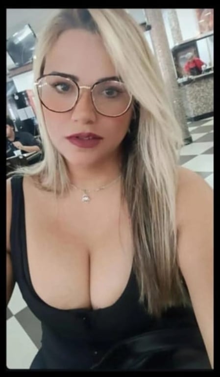 Sabrina Massagista Terapeuta — venha relaxar, aliviar o estresse e ren