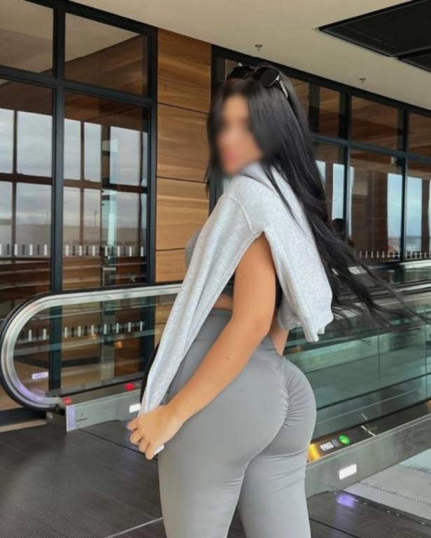 Alanis e Bruna. A dupla quente do FOUR HANDS (quatro mãos). 