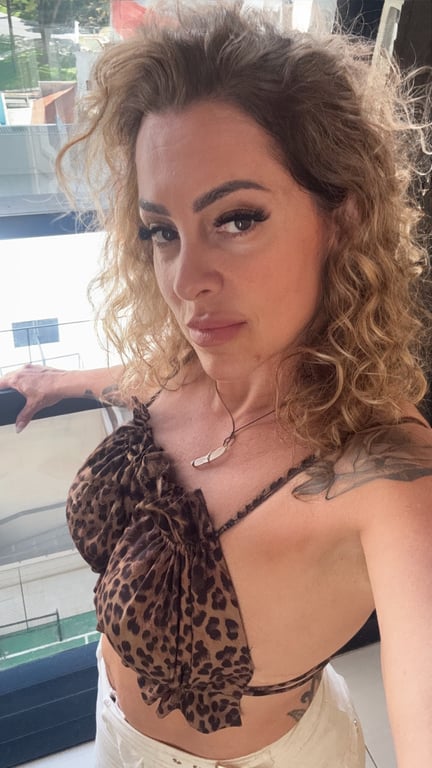 Cristina Samyra Condutora do Caminho do Êxtase e da Arte Tântrica 