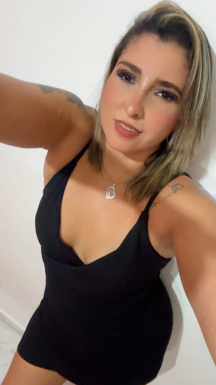 terapeuta Ellen Moura Massoterapeuta- Massagem Tântrica Ellen Moura Massoterapeuta- Massagem Tântrica