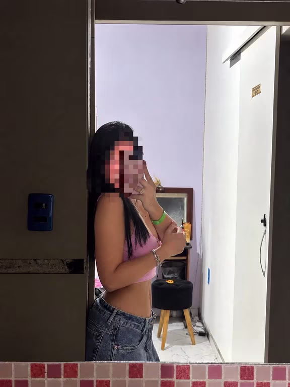 Julia duarte seu prazer e relaxamento eu garanto comigo! Massagem nuru em