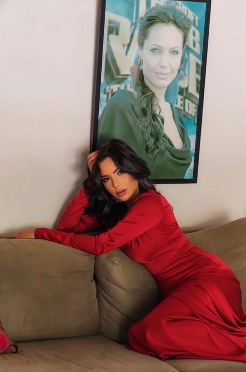 terapeuta Massoterapeuta Gabi, relaxe seu corpo merece. Massoterapeuta Gabi, relaxe seu corpo merece.