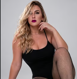 Professora casada - Trabalho com massagem Relaxante Nuru Tailandesa.
