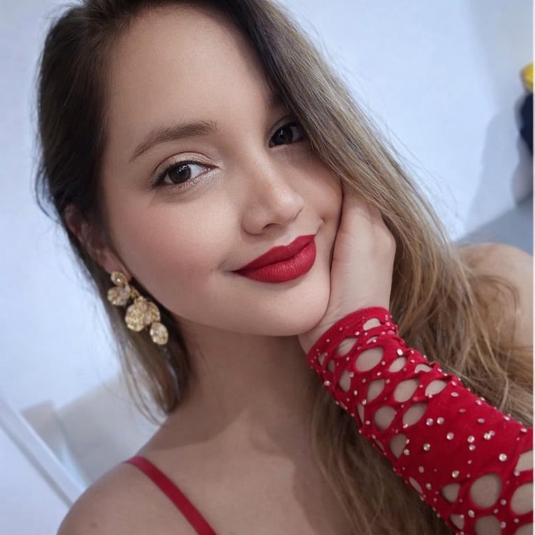 Kris terapeuta corporal Dedicada ao bem estar físico 