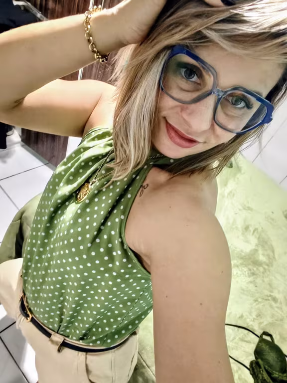 Geovana Massoterapeuta e Terapeuta ! CLIQUE E SAIBA