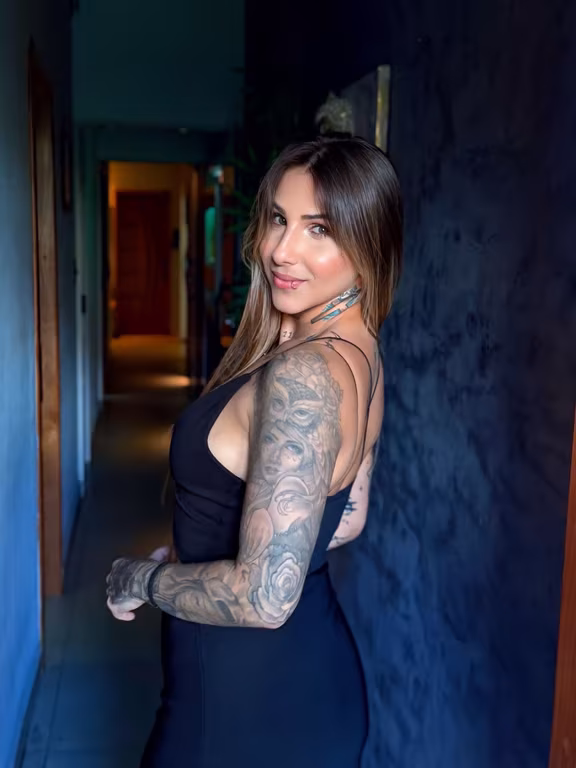 Dayana - Especialista em massagens sensoriais