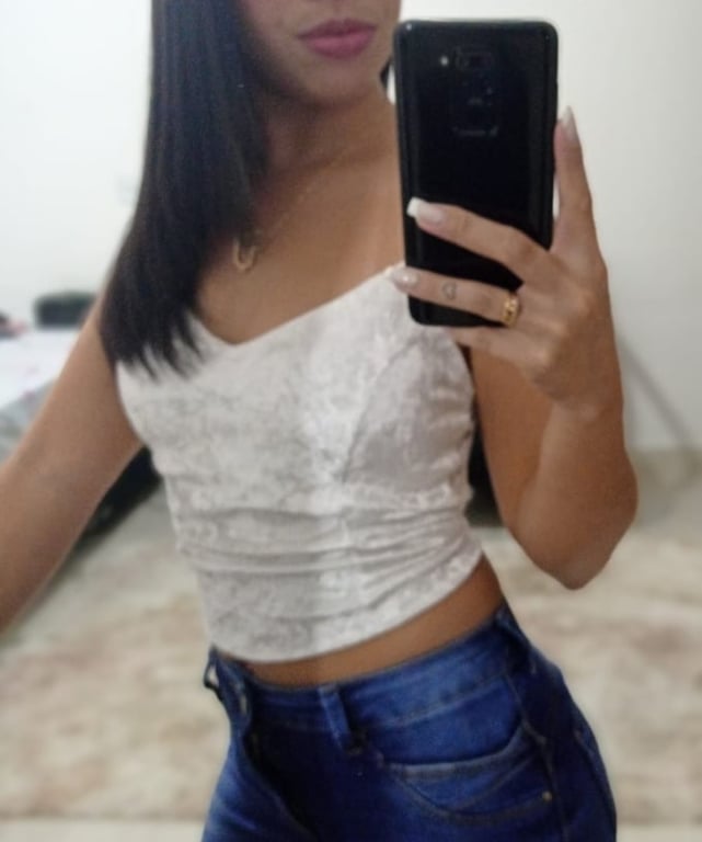 Victória Sanchez Aqui o seu bem estar está em boas mãos 