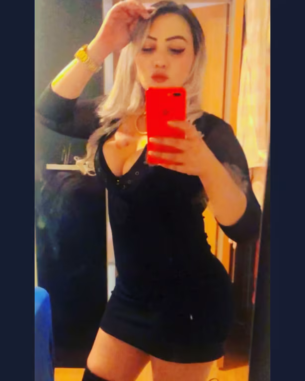 Paolla Sanches Atendimento Vip Massagem e Relaxamento Massagem sensual em