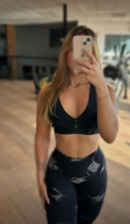 Primeira vez na cidade especialista em massagem nurumassagem! Massagem