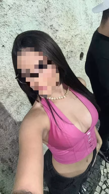 GRINGA MASSAGISTA PROFISSIONAL MÃOS DE FADA