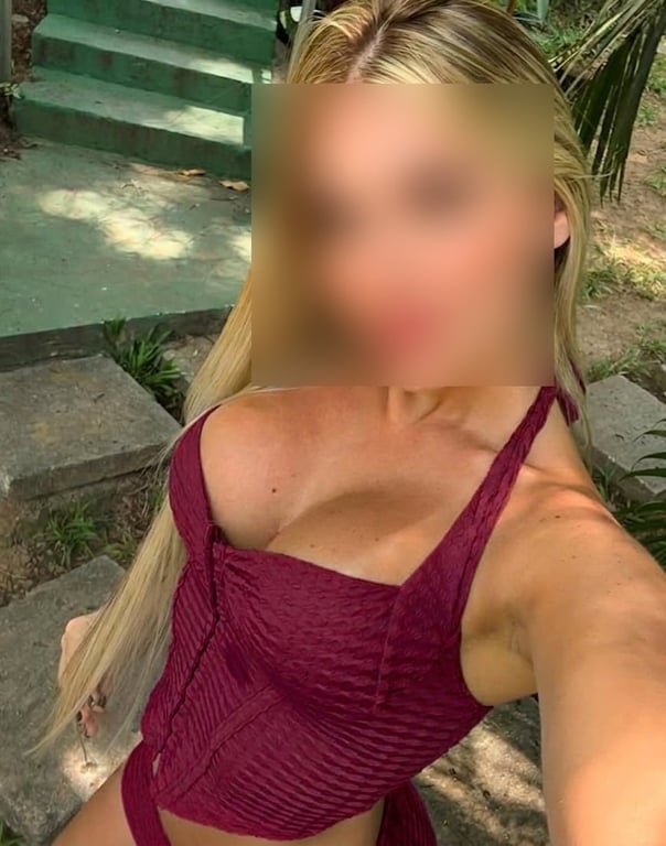 Paola Garcez - A melhor massagem Nuru da sua vida!