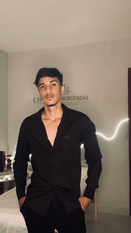 Leandro Dias | Massoterapeuta Massagem sensual