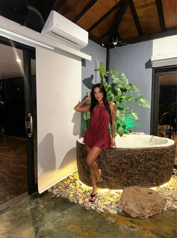 terapeuta Milla - Massagens sensuais sensoriais - extremamente simpática Milla - Massagens sensuais sensoriais - extremamente simpática