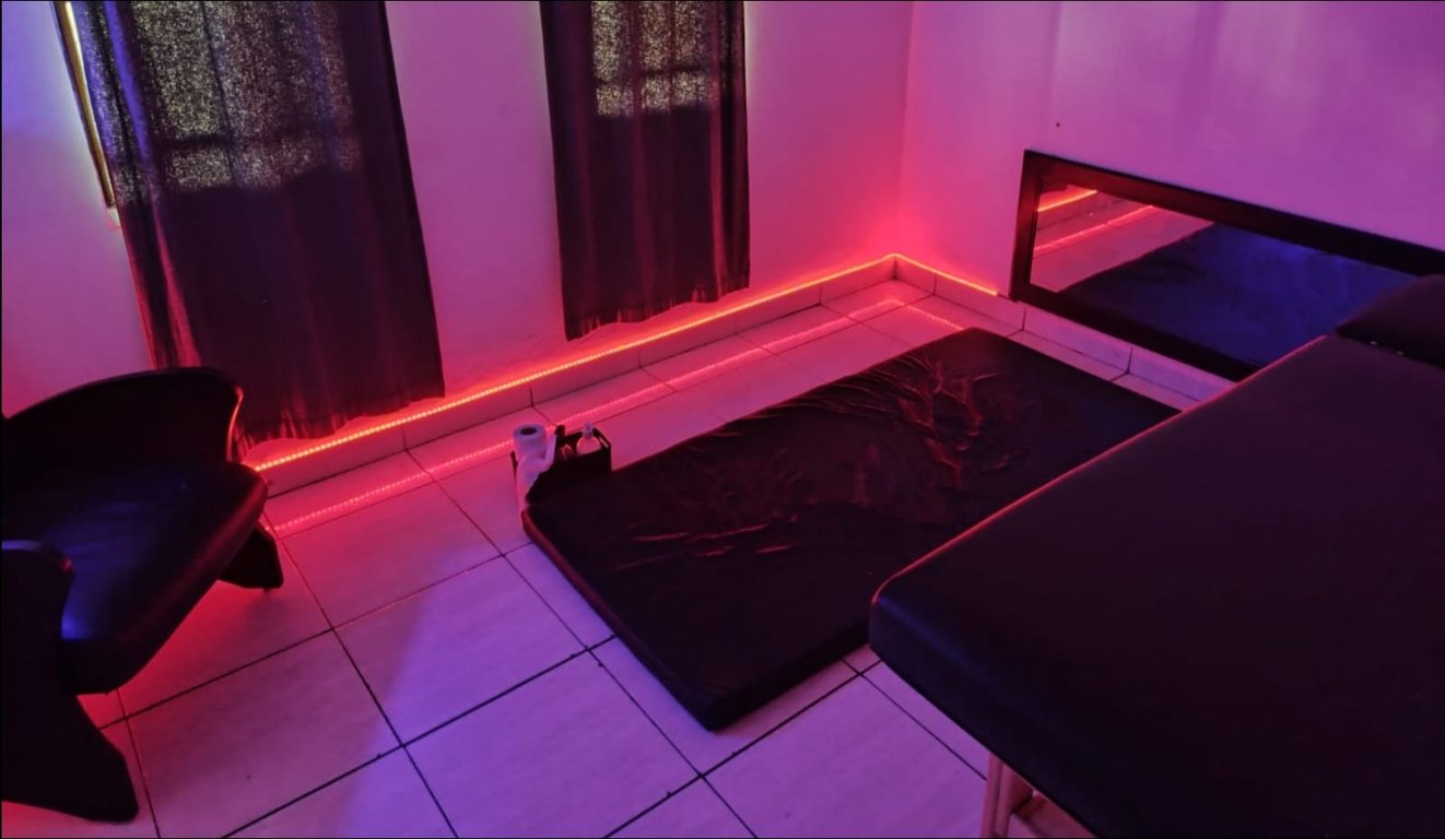 Espaço Flor de Lótus - Um convite ao prazer do toque Massagem tântrica em