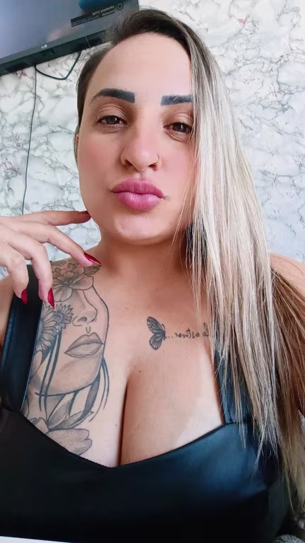 Skarlety Machado | Uma experiência sensorial diferenciada Massagem sensual em