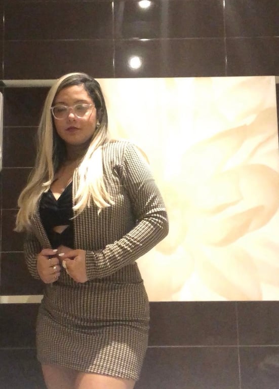 Amanda Soberana da massagem Massagem nuru em