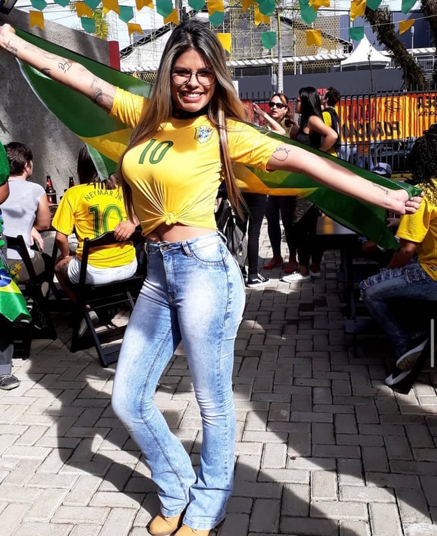 Fernanda - Novidade na Cidade! Massagem nuru