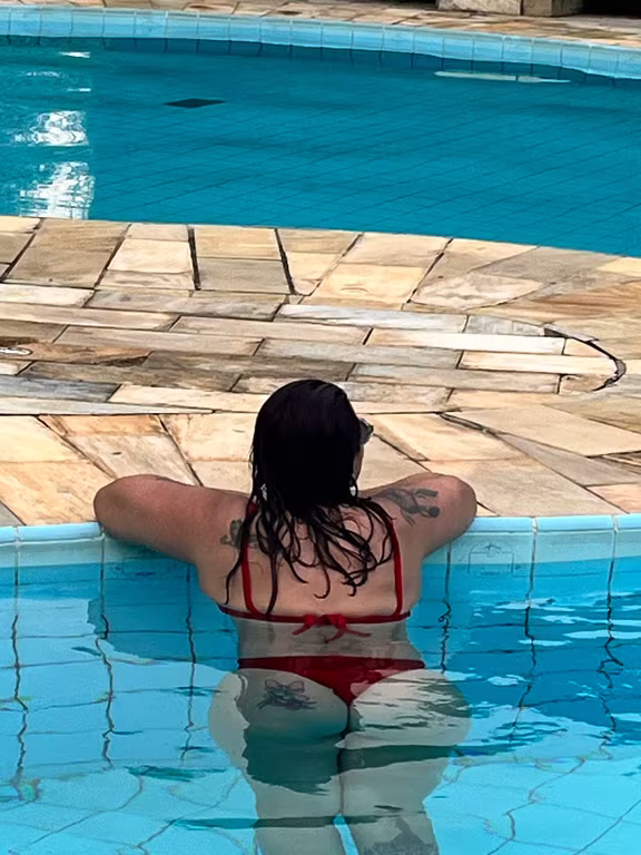 Katya sua massagista preferida Katya sua massagista preferida