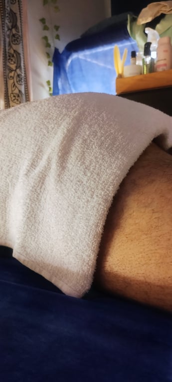 terapeuta Terapeuta Ana Tantra - Especialista em massagem tântrica e Nuru. Terapeuta Ana Tantra - Especialista em massagem tântrica e Nuru.