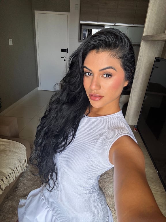 Juliana Maserati - A Massagem Mais Desejada de Goiânia Massagem sensual