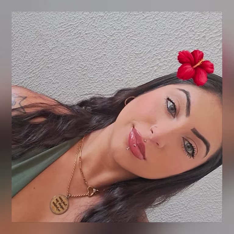 Jenifer Cardoso * atendimentos voltados ao relaxamento e bem estar Massagem em