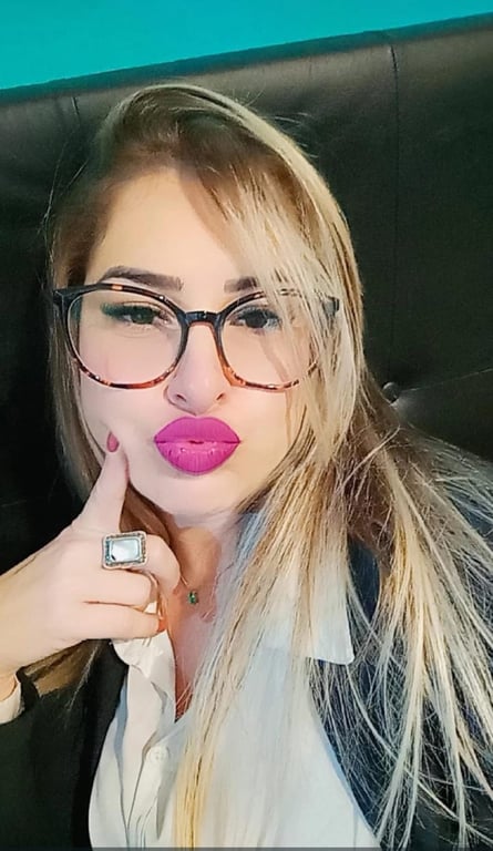 Massoterapeuta Carol- Massagem Relaxante. Massagem tântrica em