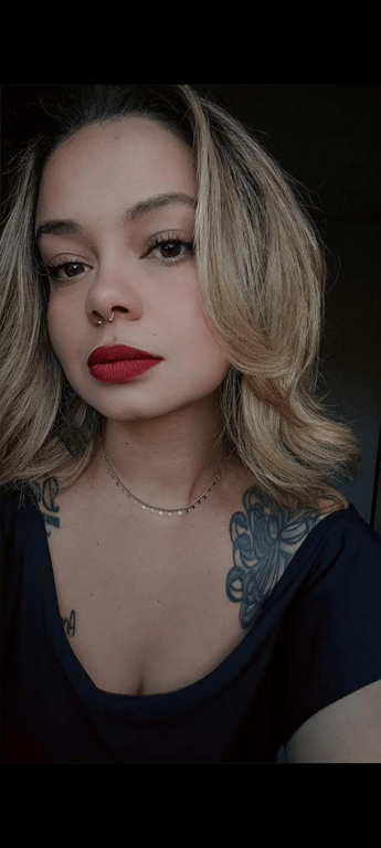 Suzanna massoterapeuta e depiladora Profissional!