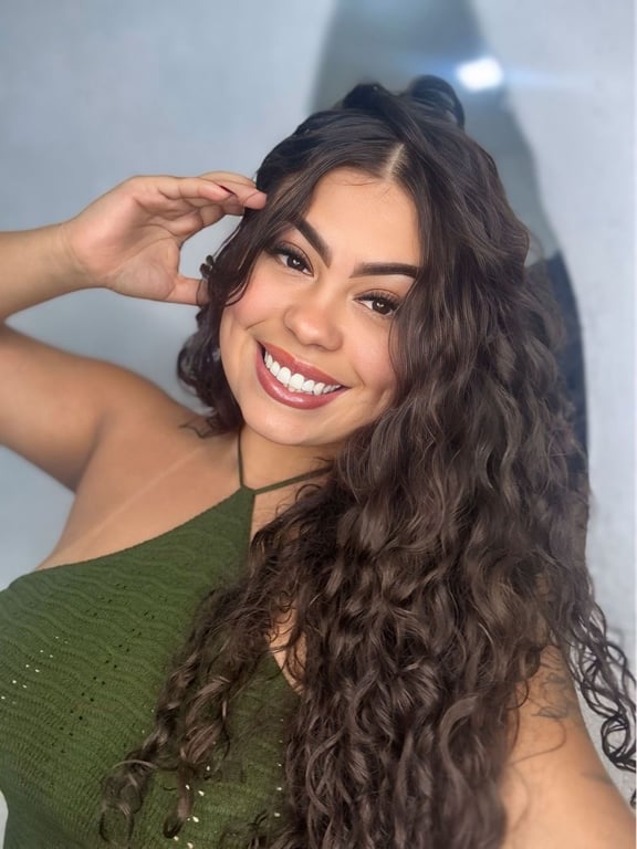 Terapeuta Jhennifer Falcão 25 anos Massagem sensual em