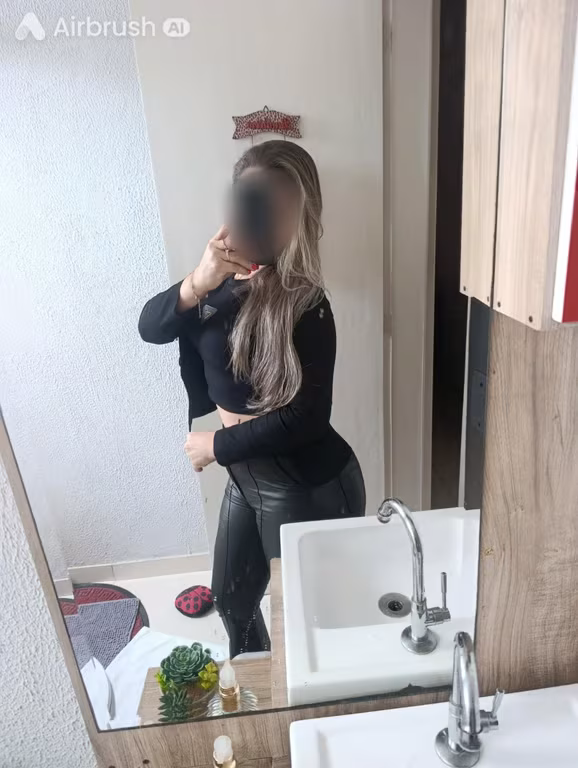 Lívia Guedes – Uma Experiência de Massagem, Sensibilidade e Conexão Massagem tântrica em