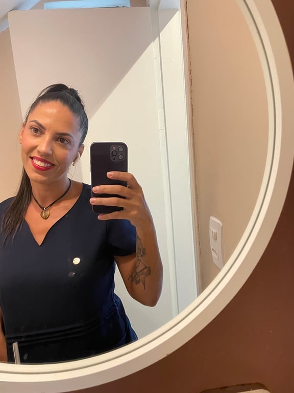 Vanessa Terapeuta Nuru e Nuru mútua