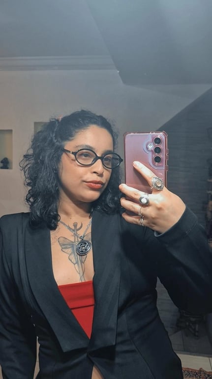 Energia Tantra expert em Vivências tantricas e Nuru hot Massagem tântrica em